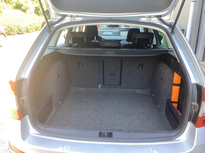 Skoda Octavia 2.0 TDI Ambition 2015 – снимка 16