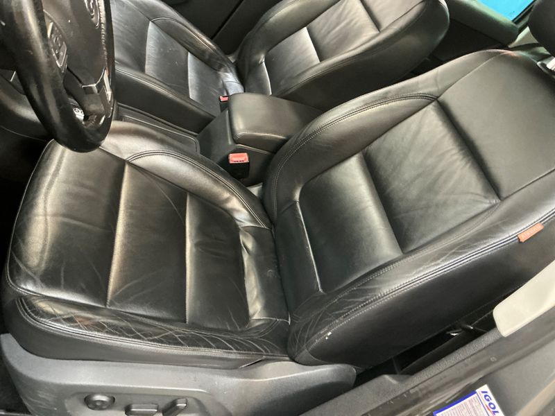 Volkswagen Tiguan 2.0 TDI Carat 4Motion 2010 – снимка 31