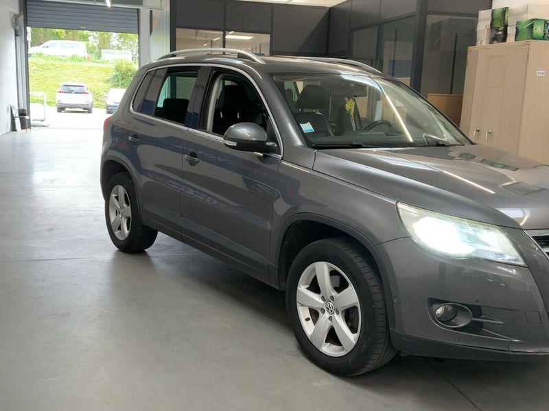 Volkswagen Tiguan 2.0 TDI Carat 4Motion 2010 – снимка 12