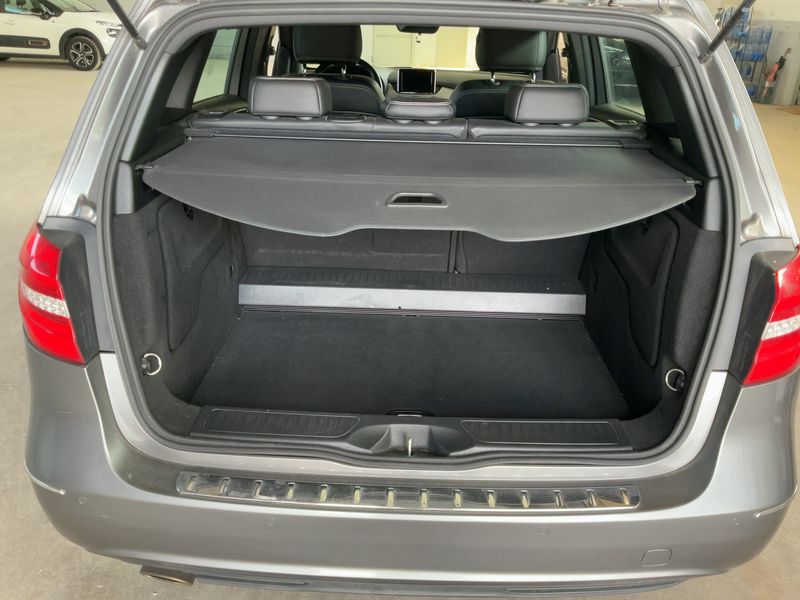 Mercedes-Benz B-Klasse B 180 Executive 2012 – снимка 15