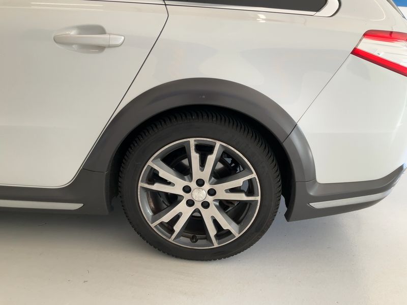 Peugeot 508 2.0 HDi Hybrid4 RXH 2012 – снимка 5
