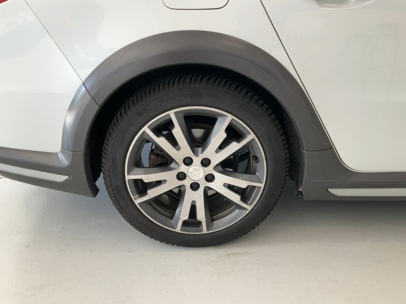 Peugeot 508 2.0 HDi Hybrid4 RXH 2012 – снимка 9