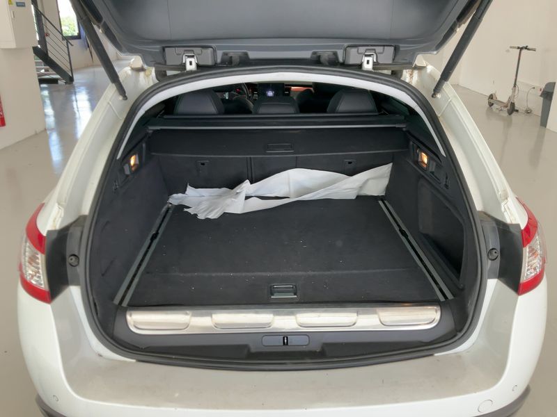 Peugeot 508 2.0 HDi Hybrid4 RXH 2012 – снимка 16