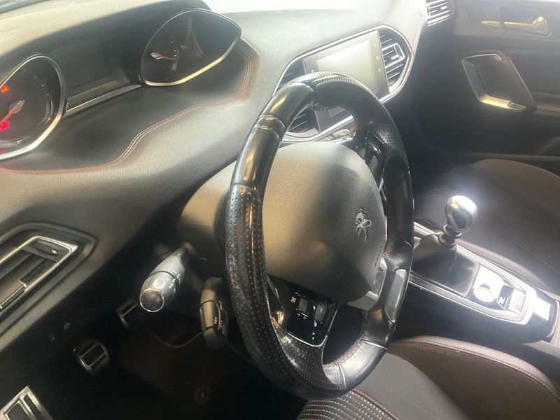 Peugeot 308 1.5 Blue-HDi GT Line 2018 – снимка 22