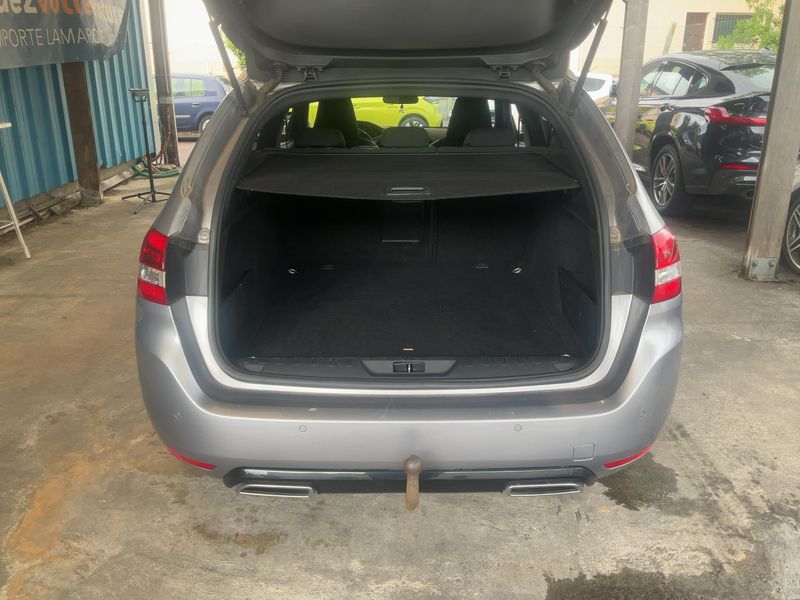 Peugeot 308 1.5 Blue-HDi GT Line 2018 – снимка 15