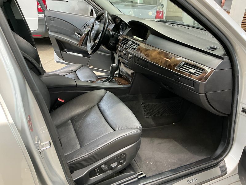 BMW 5er 530i 2005 – снимка 3