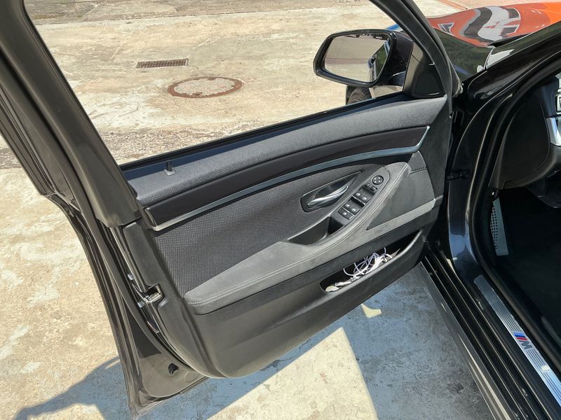 BMW 5er 530d xDrive 2014 – снимка 26