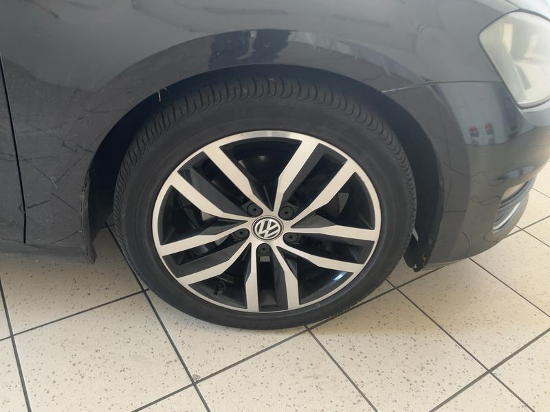 Volkswagen Golf VII 1.4 TSI Highline BlueMotion Tech 2013 – снимка 11