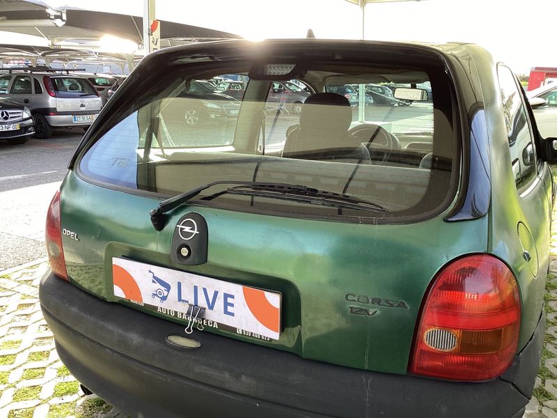 Opel Corsa 1.0 100 1999 – снимка 38
