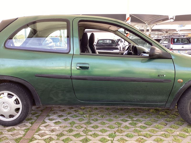 Opel Corsa 1.0 100 1999 – снимка 10
