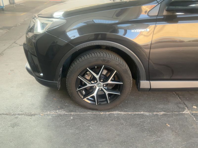 Toyota RAV 4 2.5 Hybrid Style 2017 – снимка 3