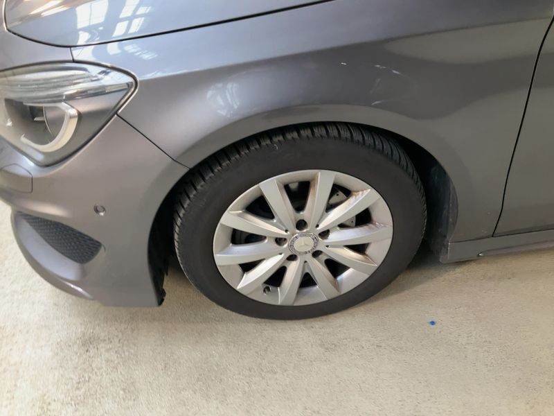 Mercedes-Benz CLA-Klasse CLA 200 Shooting Brake 4Matic AMG Line 2015 – снимка 3