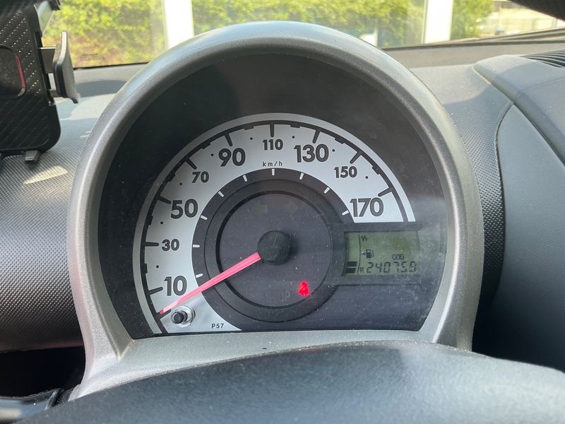 Toyota Aygo 1.0 Now 2011 – снимка 4