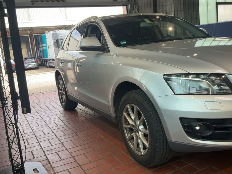 Audi Q5 2.0 TDI 2012 – снимка 12