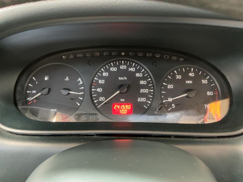 Renault Megane 2.0 RT 1999 – снимка 4