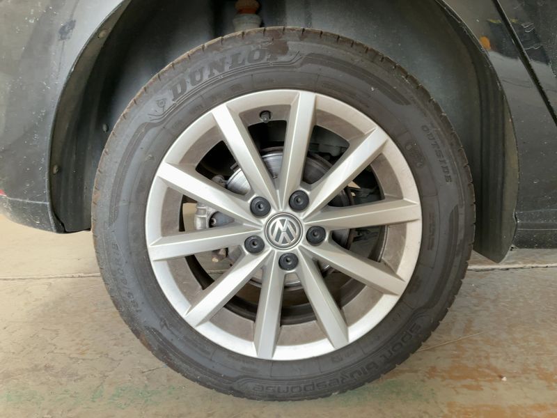Volkswagen Polo 1.4 TDI Comfortline BlueMotion Tech 2015 – снимка 9