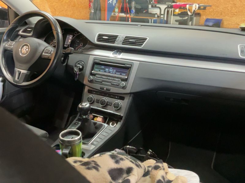 Volkswagen Passat 1.4 TSI Comfortline BlueMotion Tech 2011 – снимка 18