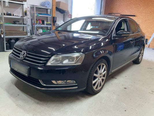 Volkswagen Passat 1.4 TSI Comfortline BlueMotion Tech 2011 – снимка 1