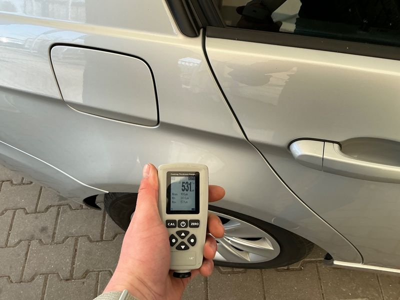 BMW 3er 318i 2009 – снимка 22