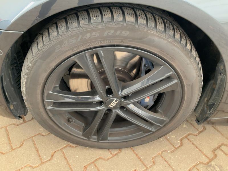 BMW 7er 750i L xDrive 2017 – снимка 3