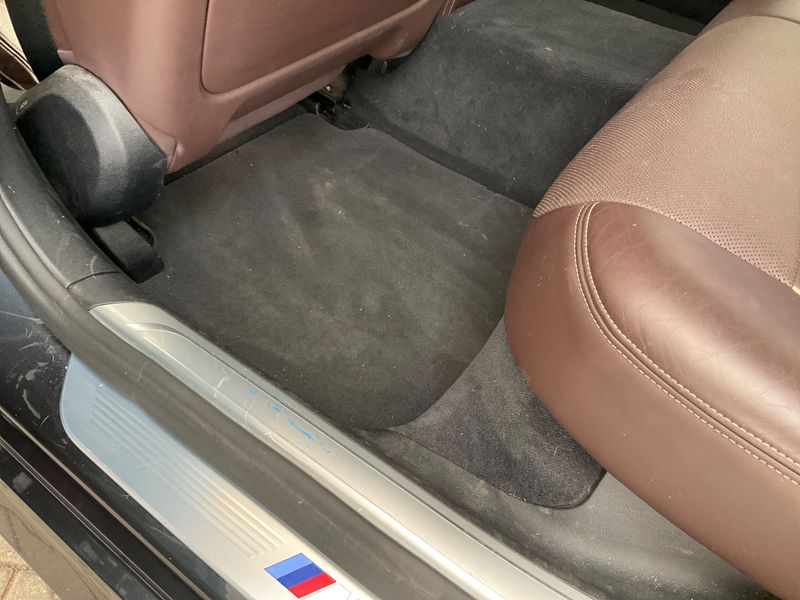 BMW 7er 750i L xDrive 2017 – снимка 36