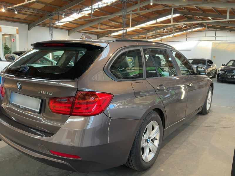 BMW 3er 318d 2013 – снимка 6