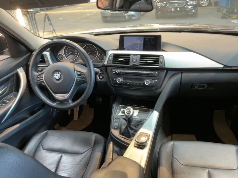 BMW 3er 318d 2013 – снимка 12