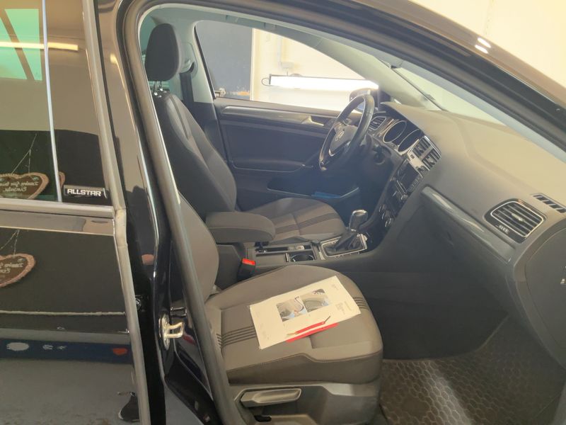Volkswagen Golf VII 1.4 TGI Allstar BlueMotion Tech 2016 – снимка 16