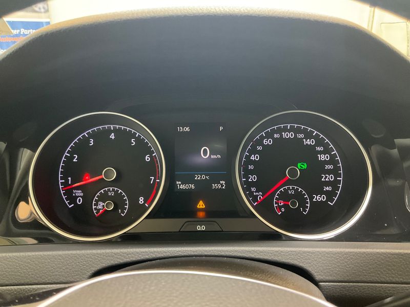 Volkswagen Golf VII 1.4 TGI Allstar BlueMotion Tech 2016 – снимка 18