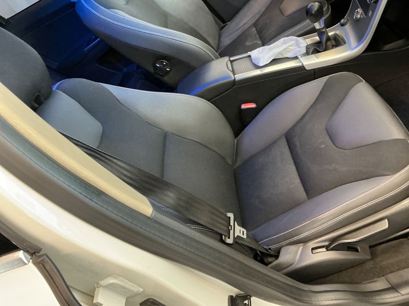 Volvo XC60 2.4 D5 Momentum AWD 2010 – снимка 26