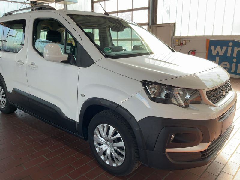 Peugeot Rifter 1.5 Blue-HDi Active L1 2019 – снимка 12