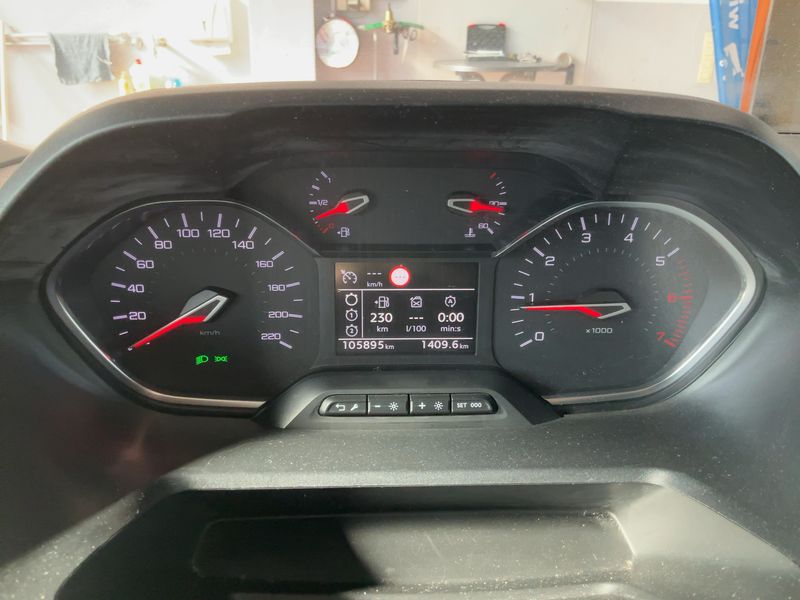 Peugeot Rifter 1.5 Blue-HDi Active L1 2019 – снимка 19