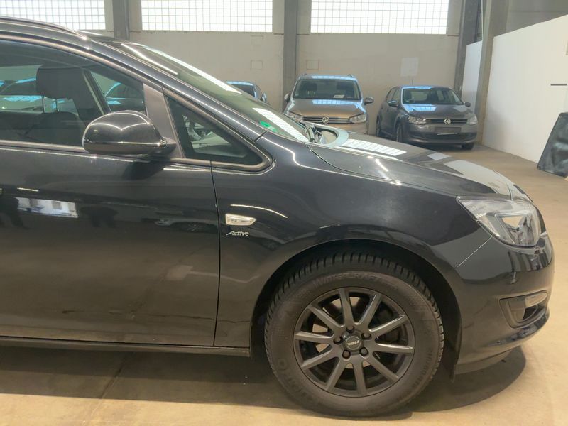 Opel Astra 1.6 CDTI DPF Edition 2014 – снимка 8