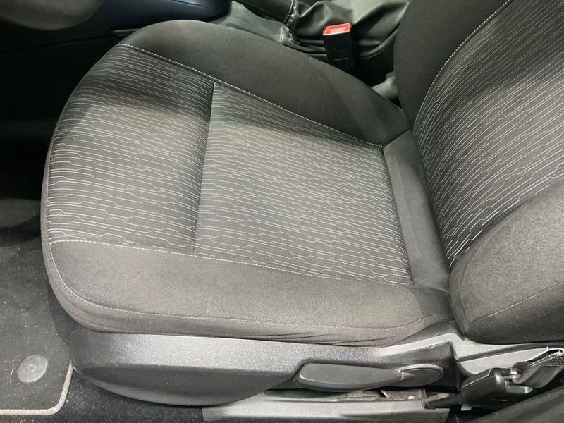 Opel Astra 1.6 CDTI DPF Edition 2014 – снимка 29
