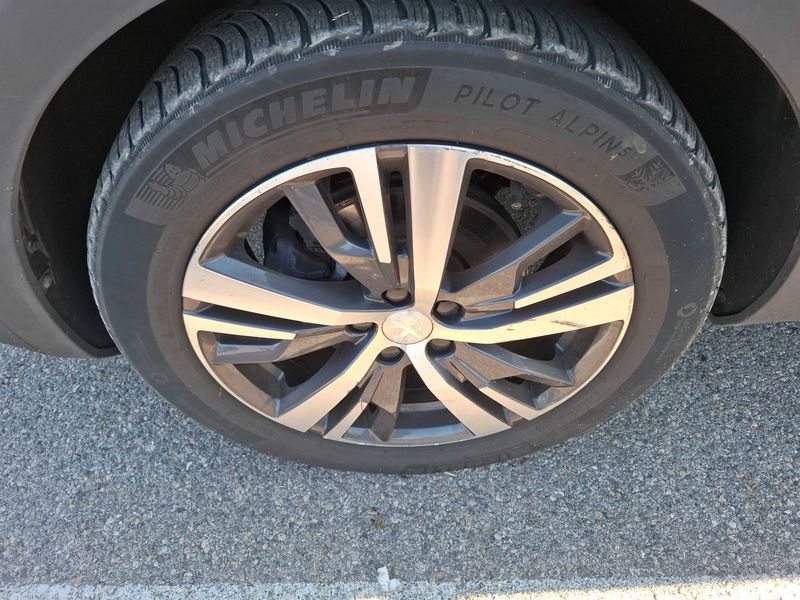 Peugeot 3008 1.2 PureTech Allure Pack 2023 – снимка 67
