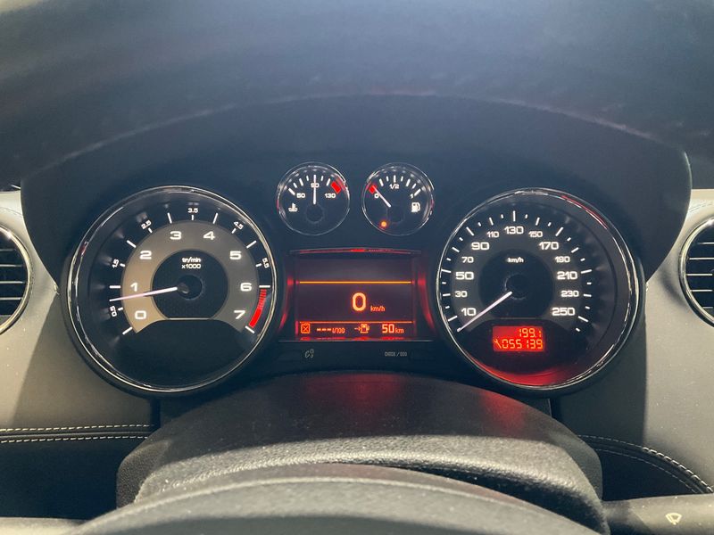 Peugeot RCZ 1.6 THP Basis 2013 – снимка 18