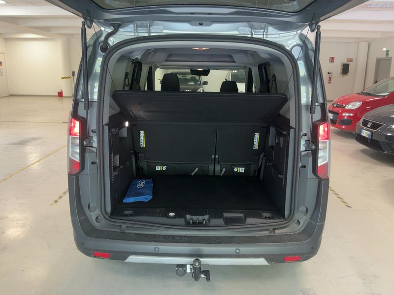 Ford Tourneo Courier 1.0 EcoBoost Active 2024 – снимка 15