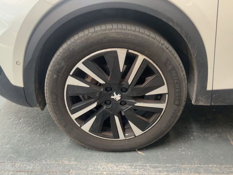 Peugeot 2008 1.5 Blue-HDi GT Pack 2023 – снимка 3