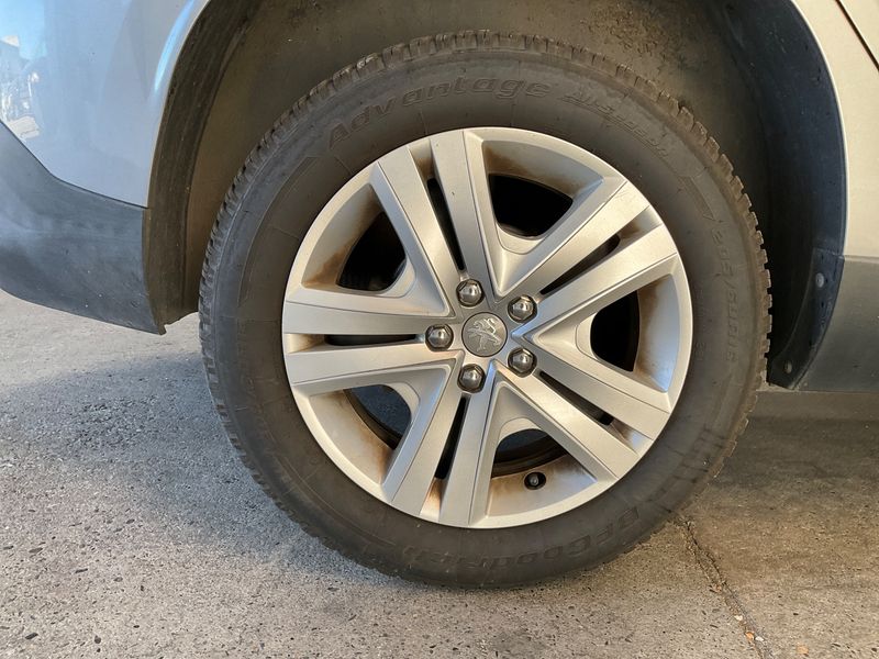 Peugeot 2008 1.2 e-THP Style 2019 – снимка 9