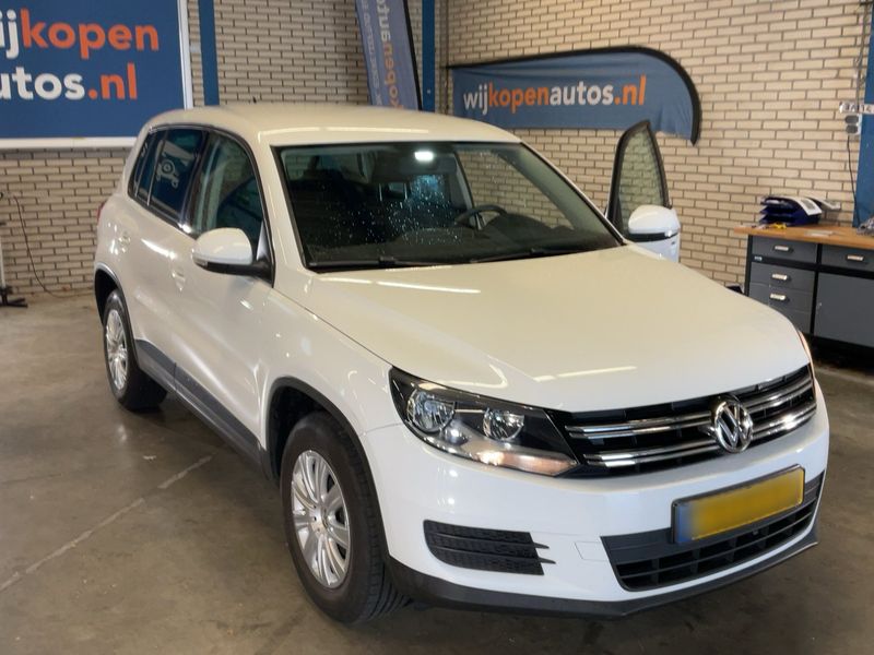 Volkswagen Tiguan 1.4 TSI Trend & Fun BlueMotion Tech 2016 – снимка 12