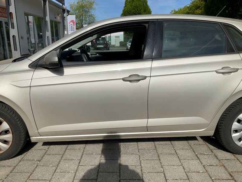 Volkswagen Polo 1.0 TSI Comfortline 2019 – снимка 4