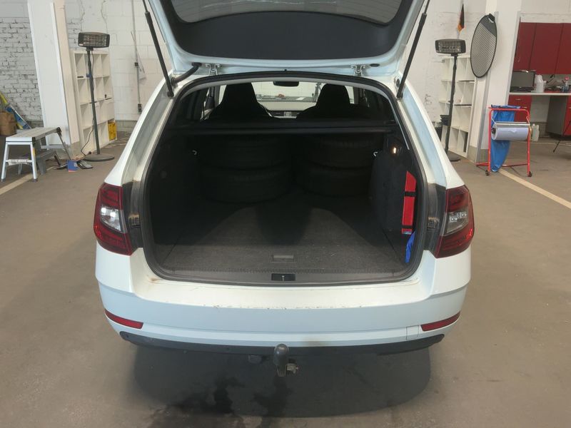 Skoda Octavia 2.0 TDI Style 2017 – снимка 16