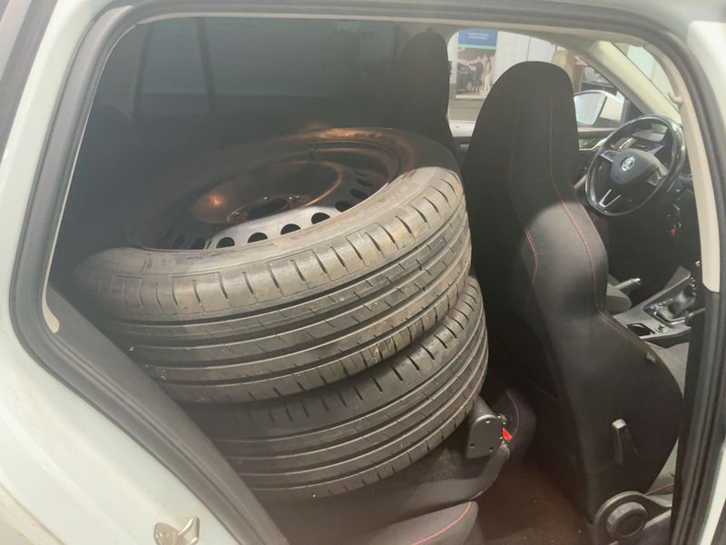 Skoda Octavia 2.0 TDI Style 2017 – снимка 20