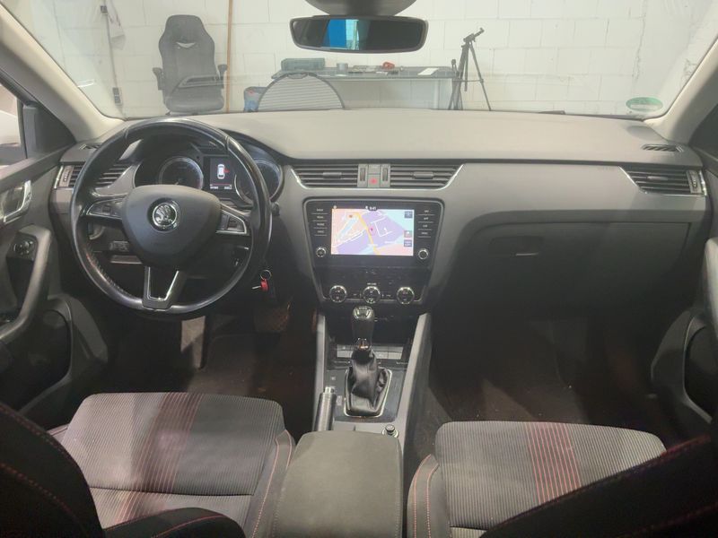 Skoda Octavia 2.0 TDI Style 2017 – снимка 18