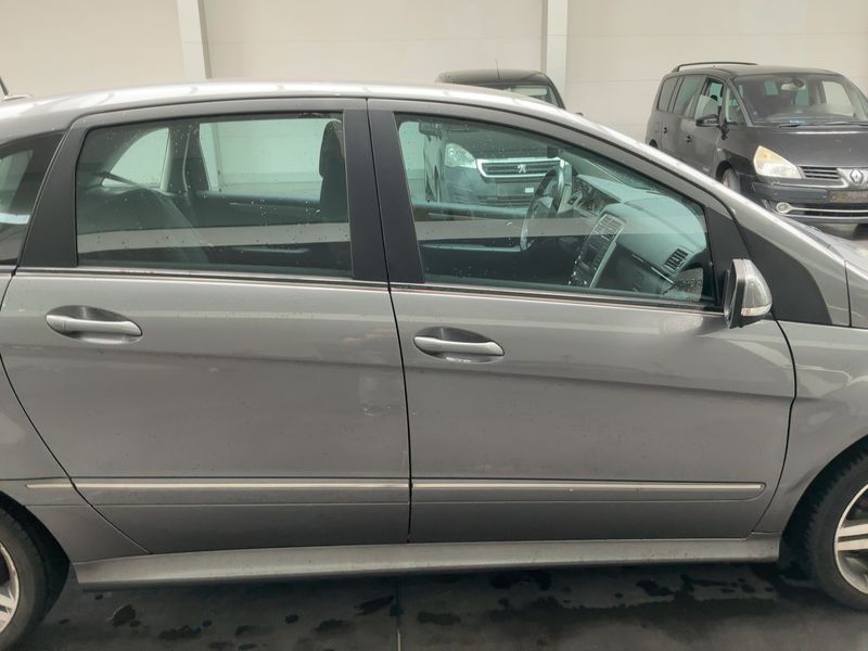 Mercedes-Benz B-Klasse B 180 CDI 2012 – снимка 10