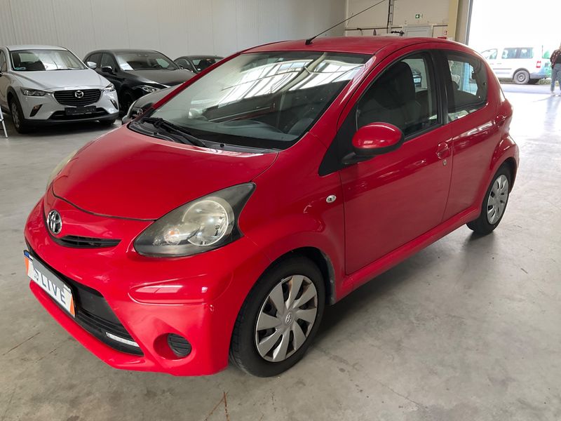 Toyota Aygo 1.0 Cool 2013 – снимка 1