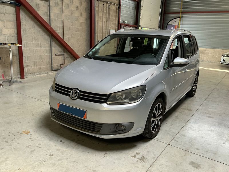 Volkswagen Touran 2.0 TDI Comfortline 2010 – снимка 1