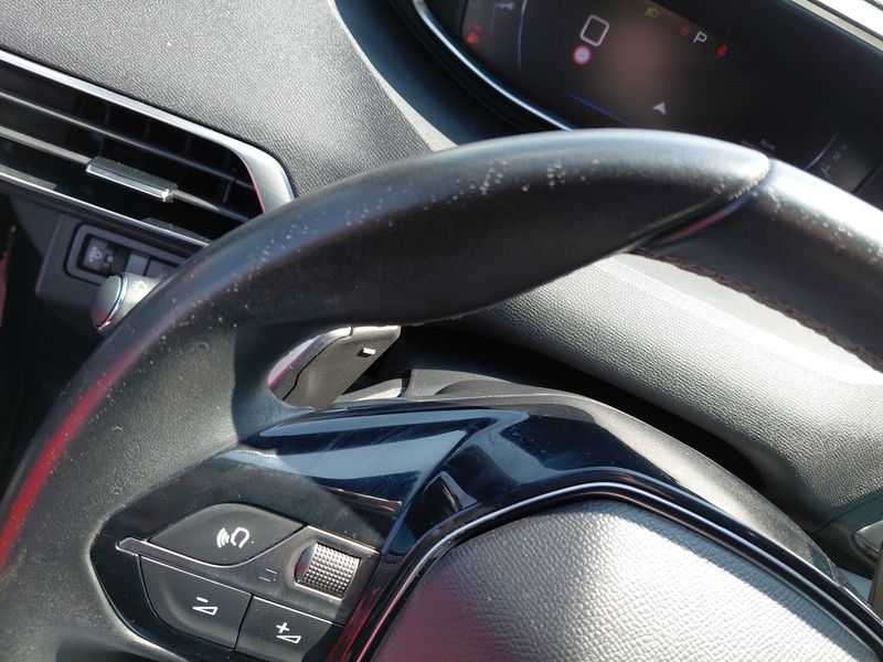 Peugeot 3008 1.5 Blue-HDi GT 2023 – снимка 21