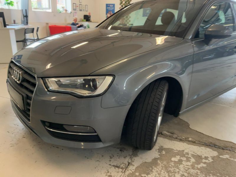 Audi A3 Sportback 2.0 TDI Ambition 2013 – снимка 2