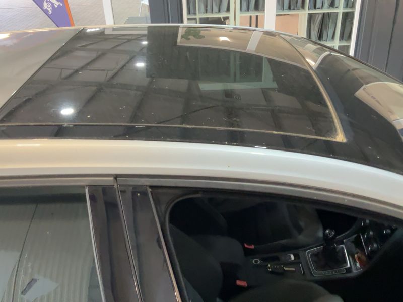 Volkswagen Golf VII 2.0 TDI Highline BlueMotion Tech 2014 – снимка 13